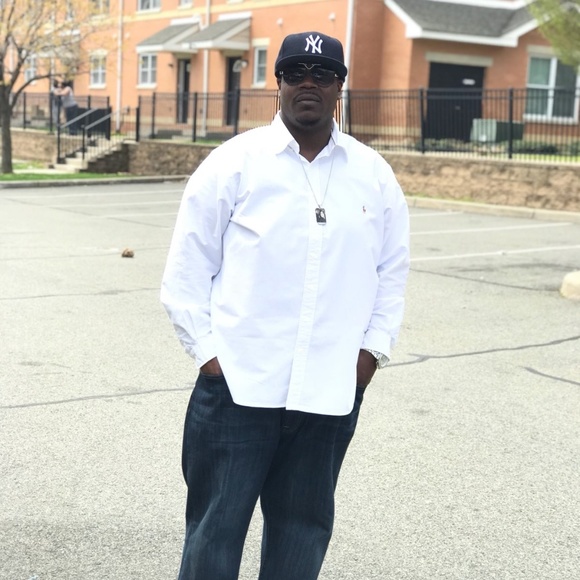 Meet your Posher, Aljerod - Picture 1 of 1